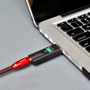ЦАП портативный Audioquest DragonFly DAC