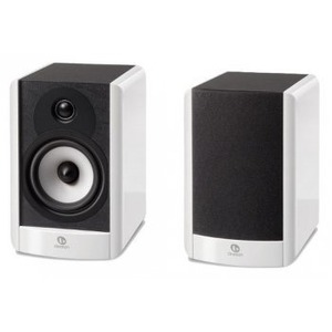 Полочная акустика Boston Acoustics A23 gloss white