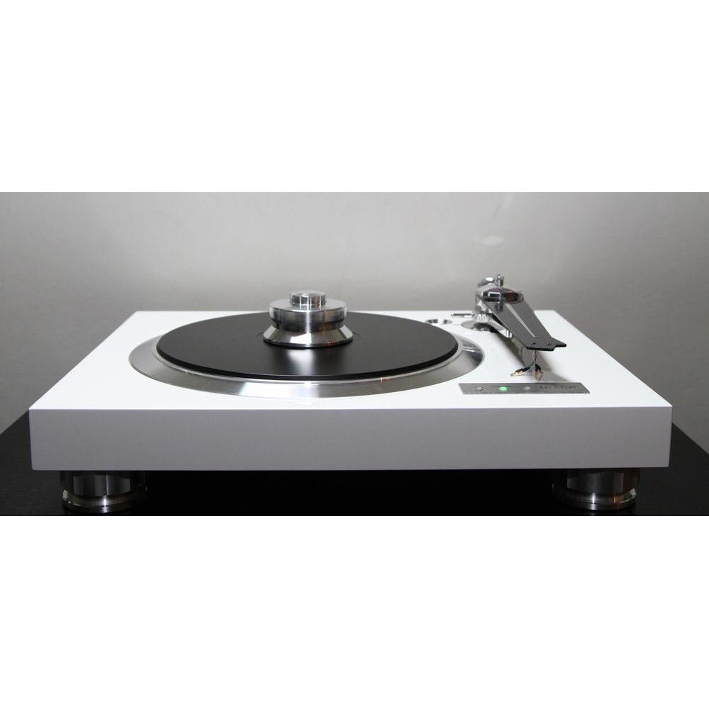 Проигрыватель винила EAT E-Flat & carbone tonearm