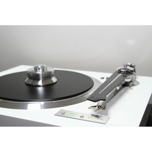 Проигрыватель винила EAT E-Flat & carbone tonearm