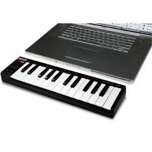 Миди клавиатура Akai Pro LPK25