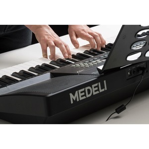 Цифровой синтезатор Medeli M17