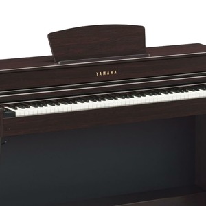 Пианино цифровое Yamaha CLP-635R