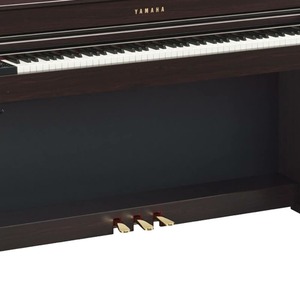 Пианино цифровое Yamaha CLP-635R