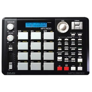 Цифровой синтезатор Akai Pro MPC500