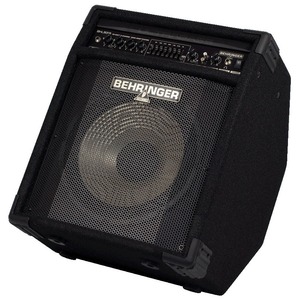 Басовый комбо Behringer BXL 900A ULTRABASS