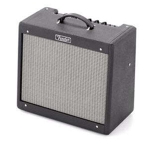Гитарный комбо Fender PRO JUNIOR III 