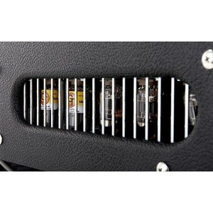 Гитарный комбо Fender PRO JUNIOR III 