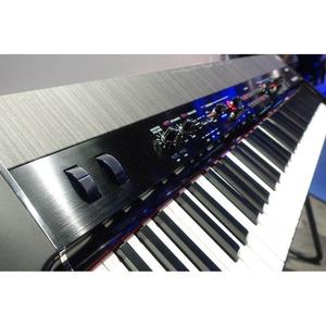 Пианино цифровое KORG Grandstage 88