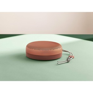 Портативная акустика Bang & Olufsen BeoPlay A1 tangerine red