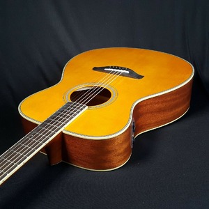 Электроакустическая гитара Yamaha FS-TA VT