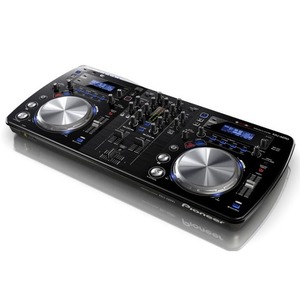 DJ контроллер Pioneer XDJ-AERO