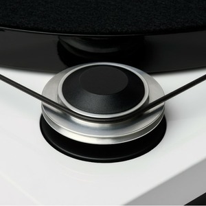 Проигрыватель винила Pro-Ject Essential III Piano Black Ortofon OM-10
