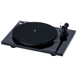 Проигрыватель винила Pro-Ject Essential III Digital Piano Black