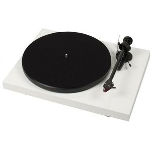 Проигрыватель винила Pro-Ject Debut Carbon DC White Ortofon OM-10