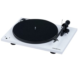 Проигрыватель винила Pro-Ject Essential III RecordMaster White