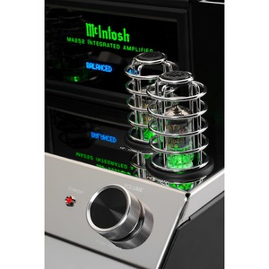 Интегральный усилитель McIntosh MA252