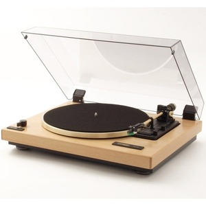 Проигрыватель винила Thorens TD 240-2 wood nuts light