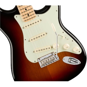 Электрогитара Fender AM PRO STRAT MN 3TS