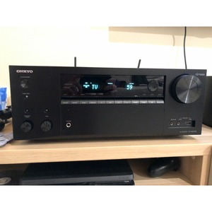 AV ресивер Onkyo TX-NR686 Black