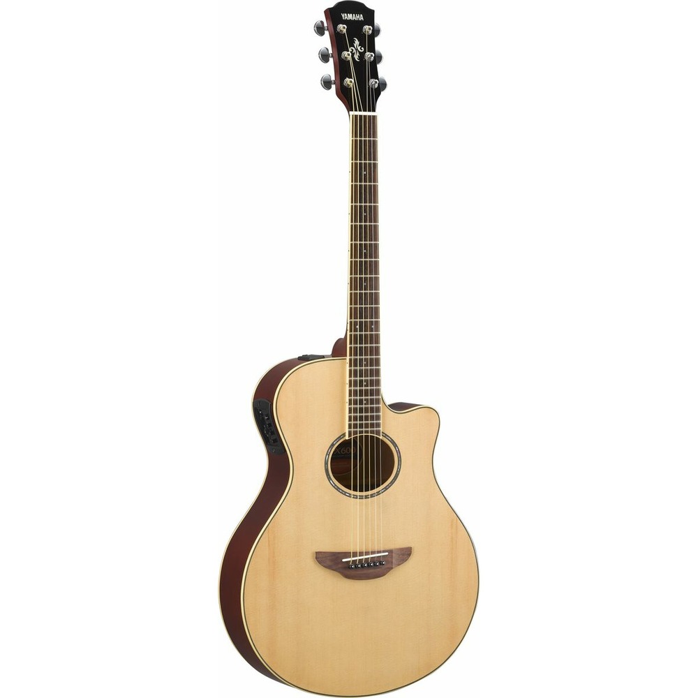Электроакустическая гитара Yamaha APX600N