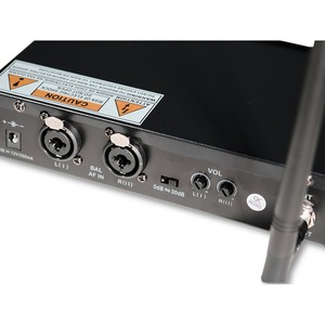 Радиосистема на два микрофона Xline MD-262A-C