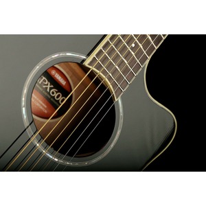 Электроакустическая гитара Yamaha APX600BL