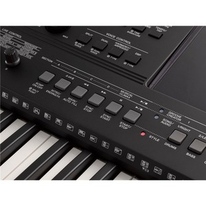 Цифровой синтезатор Yamaha PSR-E463