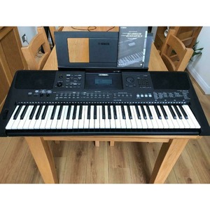 Цифровой синтезатор Yamaha PSR-E463