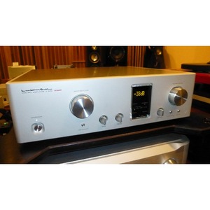 Усилитель предварительный Luxman C-900u