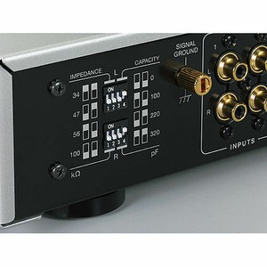 Фонокорректор Luxman e-250 Phonostage