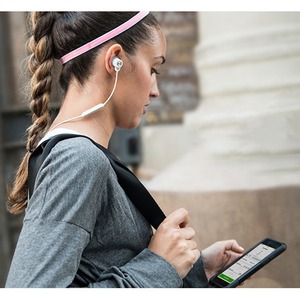 Наушники внутриканальные беспроводные JBL UA BT White