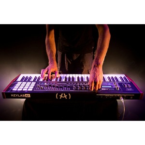 Миди клавиатура Arturia KeyLab Essential 61 Black Edition