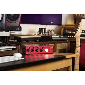 Внешняя звуковая карта с USB FOCUSRITE Clarett 4Pre USB
