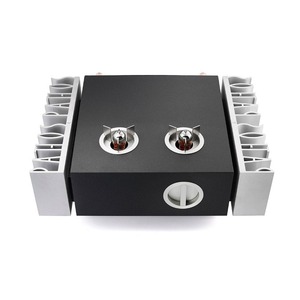 Усилитель для наушников гибридный Pathos Classic Remix Hi DAC Black lacquered