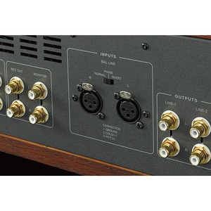 Усилитель предварительный Luxman CL-38uC