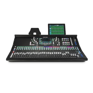 Цифровой микшер Allen & Heath SQ-7