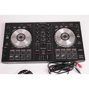 DJ контроллер Pioneer DDJ-SB3