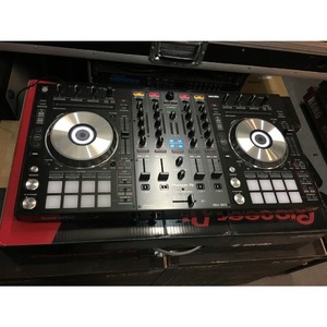 DJ контроллер Pioneer DDJ-SX3