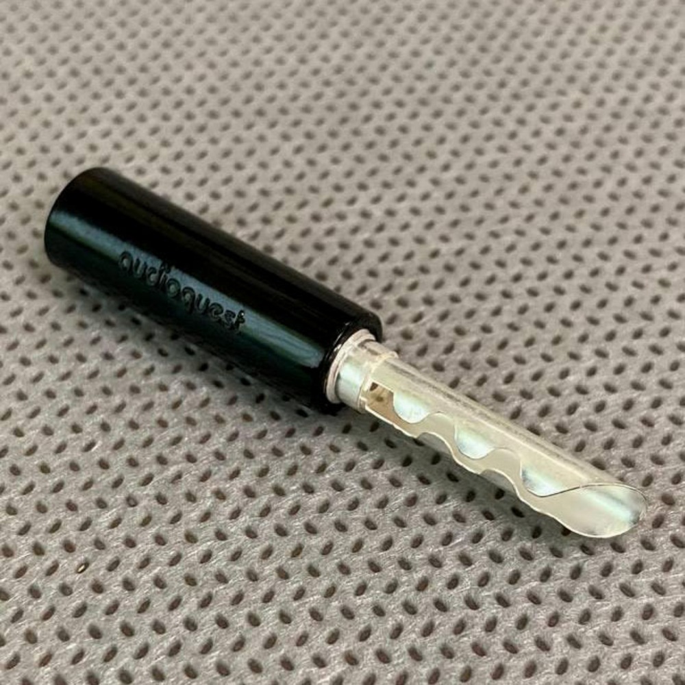 Разъем Банана Audioquest SureGrip100 BFA/Banana Silver