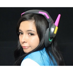 Игровая гарнитура Razer Meka D.Va Edition