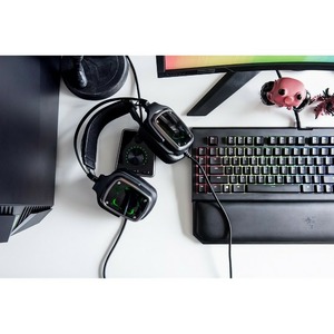 Игровая гарнитура Razer Tiamat 7.1 V2