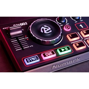 DJ контроллер NUMARK DJ2GO2