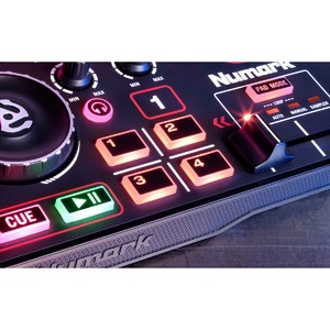 DJ контроллер NUMARK DJ2GO2