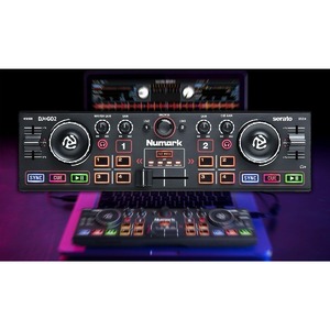 DJ контроллер NUMARK DJ2GO2