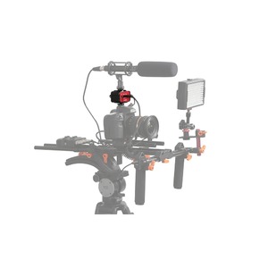 Микшер микрофонный накамерный Saramonic SR-AX100