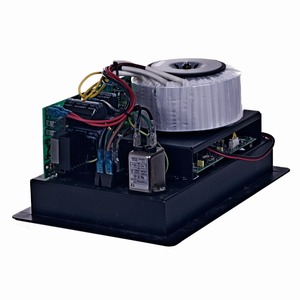 Усилитель мощности (концертный) Invotone HK00659