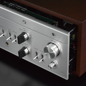 Интегральный усилитель Luxman LX-380