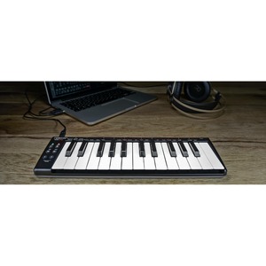Миди клавиатура Nektar SE25