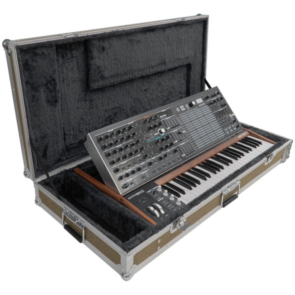 Аналоговый синтезатор Arturia MatrixBrute + Flight Case